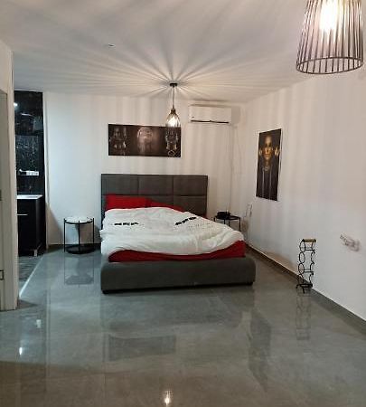 Apartmán שמילה אירוח 1 Arad Exteriér fotografie
